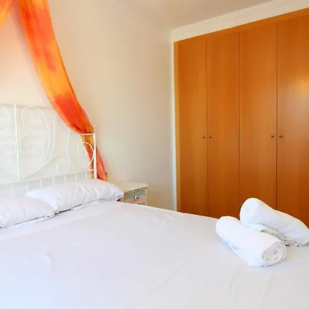 Feriehus Global Properties, Bonito Adosado Con Jardin En La Playa De Almarda *